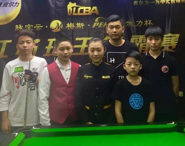 了观众的尊 了观众的尊