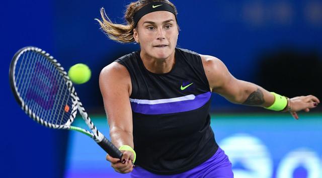 一些犯规动 一些犯规动