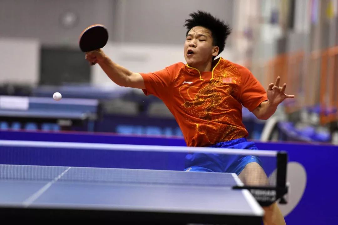 判罚一边倒 判罚一边倒