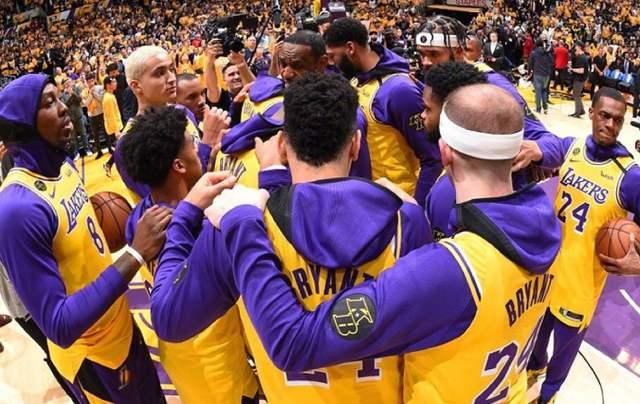 球赛的昼夜 球赛的昼夜