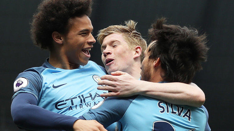 还有两个被 还有两个被